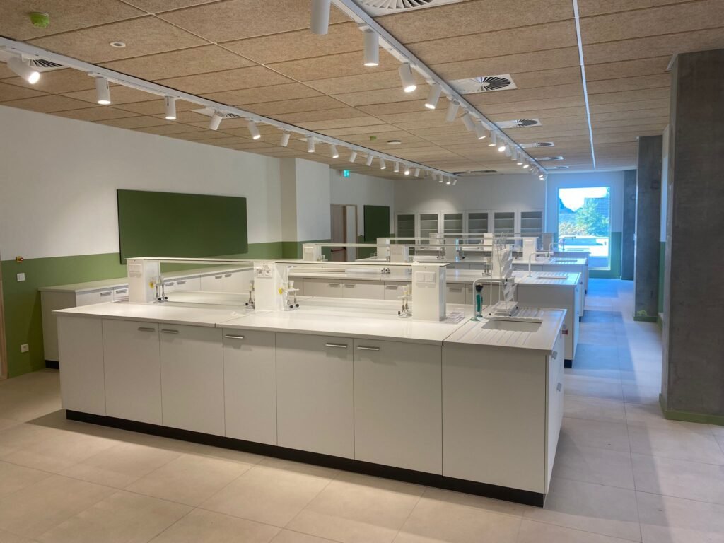 WhatsApp Image 2025-09-01 at 13.13.44 (1)