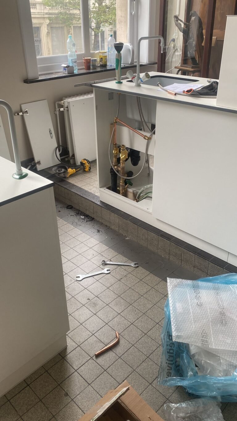 WhatsApp Image 2025-09-01 at 14.12.49 (1)